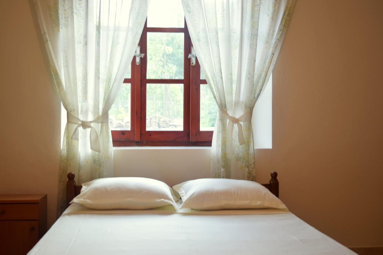 La Casa Di Nonna Apartment Qeparo Ngoại thất bức ảnh